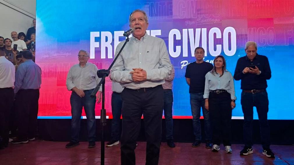 Tras el triunfo, el gobernador Elías Suárez instó a seguir trabajando por el crecimiento de Santiago del Estero